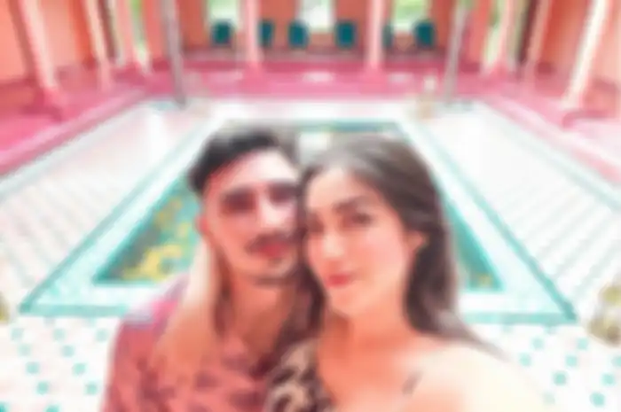 Jessica Iskandar melahirkan dengan dua kali mengejan