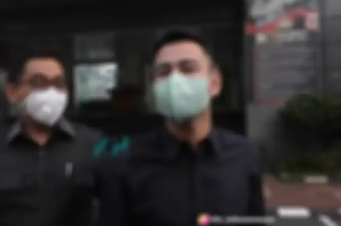 raffi ahmad polisikan medina zein