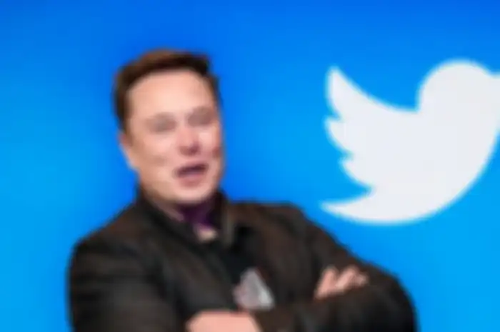 Elon Musk sedang berencana untuk menghapus label 'Twitter for iPhone'.