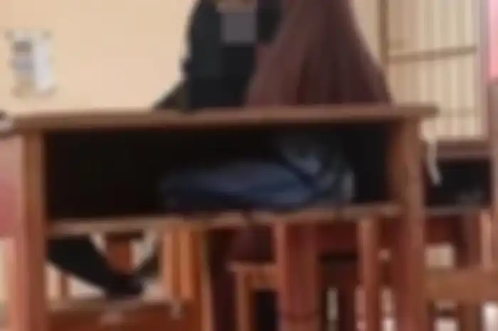 Viral video durasi 20 detik rekam aksi kekerasan pelajar di lingkungan sekolah.