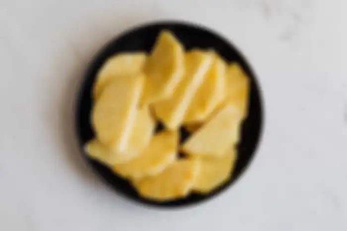 Potongan buah nanas.