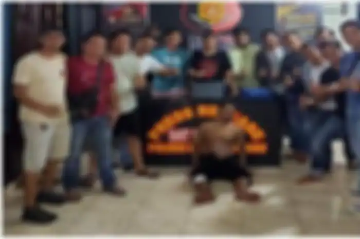 Eko Sutiono pelaku perampokan dan rudapaksa mahasiswi di Lubuklinggau ditangkap lagi nyabu. Tersangka diamankan di Polres Lubuklinggau, Senin (16/5/2022).