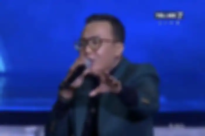 Ari Lasso saat tampil di Allo Bank Festival 2022 Day 2