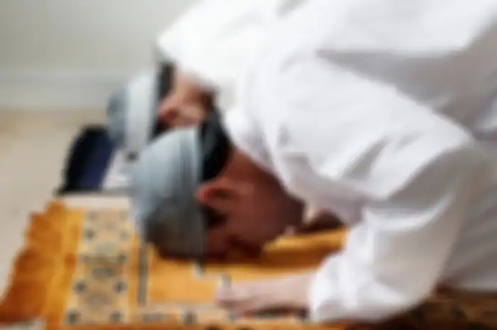 Bagaimana hukumnya orang berpuasa tapi tidak shalat?