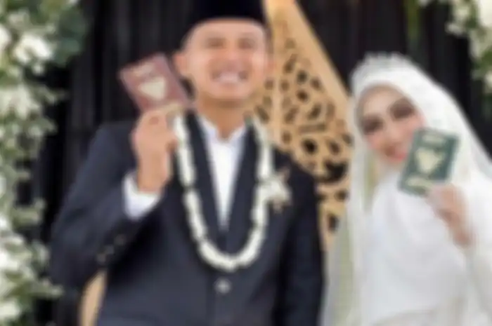 Pernikahan Fajrul Islam dan Dila Santika