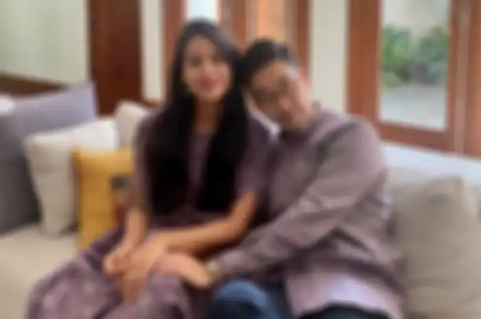 Maudy Ayunda dan Jesse Choi. 