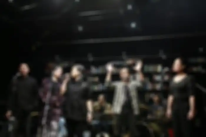 (kiri - kanan) Taufan Purbo, Mirabeth Sonia, Kikan Namara, Alsant Nababan, dan Christine Tambunan menjalani sesi latihan di iCanStudioLive Kebayoran Baru, Jakarta Selatan, Rabu (25/5) jelang tampil pada Pagelaran Sabang Merauke yang akan digelar di Djakarta Theater tanggal 3 - 5 Juni 2022.