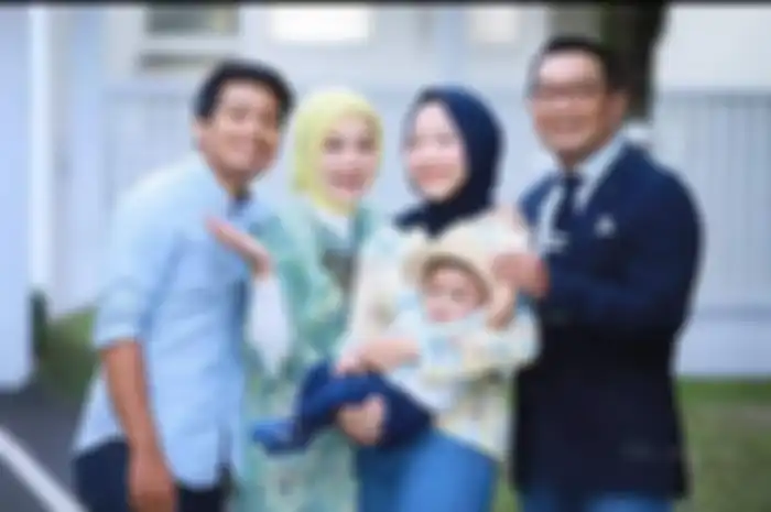 Emmeril Khan anak Ridwan Kamil dikabar hilang di Swiss. Emmeril Khan ternyata pernah ditegur ayahnya gegara hal ini. Foto terkininya dibanjiri doa.