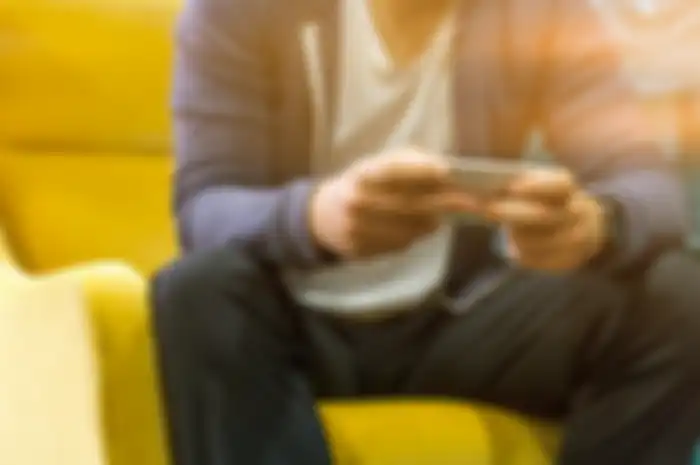 Mirip iPhone dan Viral di TikTok, Yuk Intip Bocoran Spesifikasi & Harga Nokia Edge 2022
