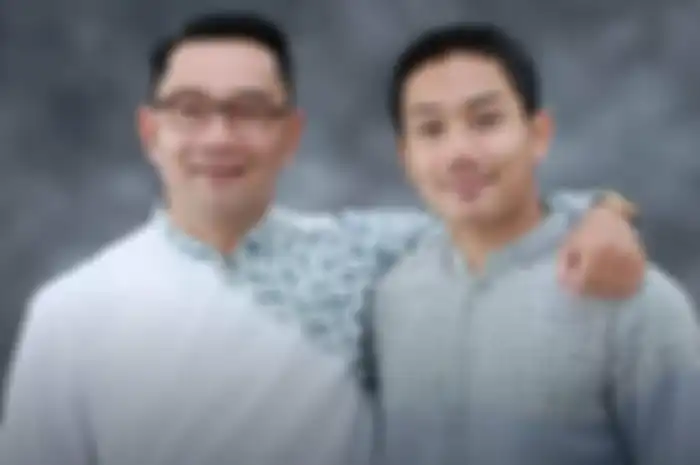 Presiden Jokowi beri dukungan moral untuk Ridwan Kamil yang tengah memantau proses pencarian Eril yang hilang di Suungai Aaree Swiss.