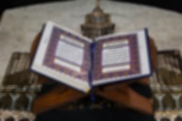 Al Quran.