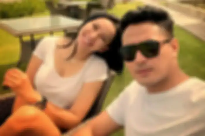 Kalina Ocktaranny dan Ricky W Mirza.