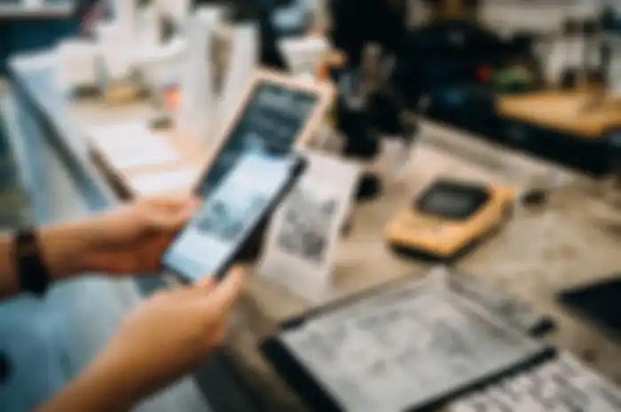 Tips mengatur keuangan untuk generasi cashless.