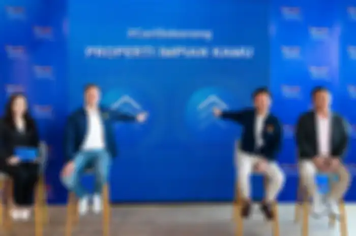 Host Anastasya Panggabean, CEO Lamudi.co.id Mart Polman, VP Corporate Sales Lamudi.co.id Michael Ignetius Kauw, dan VP Sales & Marketing Paramount Petals Mario Susanto