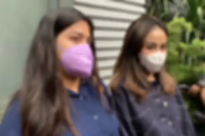 Mayang Lucyana Fitri menjalani pemeriksaan kedua terkait dugaan pencemaran nama baik atas produk skincare berinisial T di Polda Metro Jaya, Jakarta Selatan, Rabu (9/6/2022).
