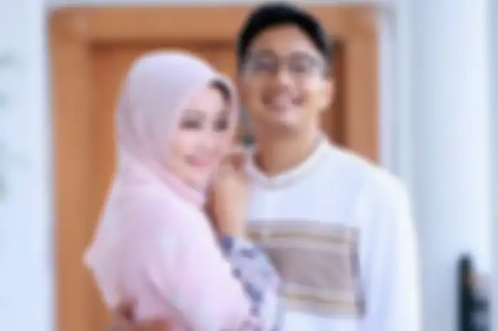 Istri Ridwan Kamil baru-baru ini terlihat mengunjungi makam Eril.