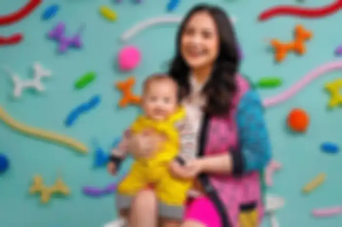 Nagita Slavina dan Rayyanza lakukan photo shoot
