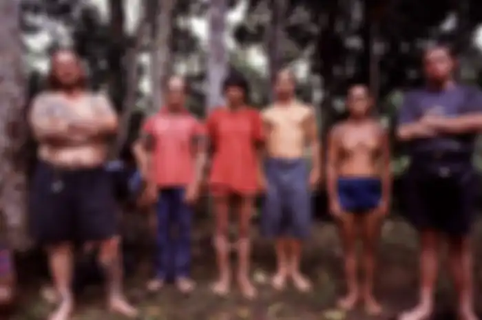 Ekspedisi Henk Schiffmacher dan Anthony Kiedis di Kalimantan (Borneo)