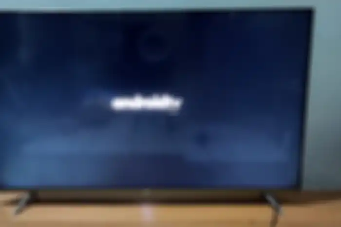 Ilustrasi cara set up Xiaomi TV Q1E 55