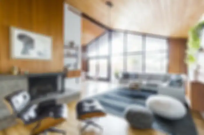 Interior bergaya modern mid-century