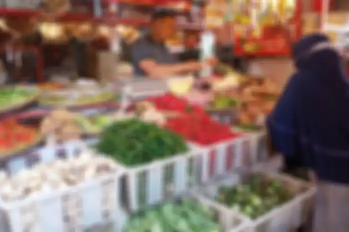 Harga sembako cabai keriting dan cabai rawit di pasar.