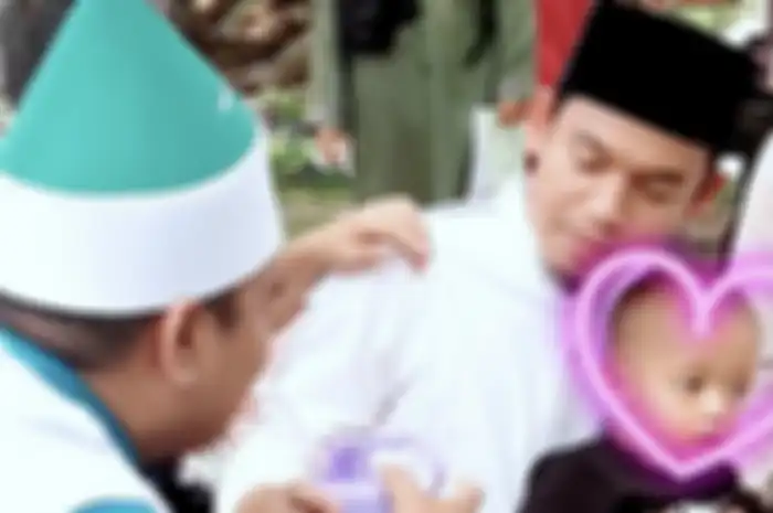 Hushaim Shah Wali Arrazy anak Buya Arrazy yang meninggal tertembak senpi polisi pengawal ayahnya diberi kelebihan begini.