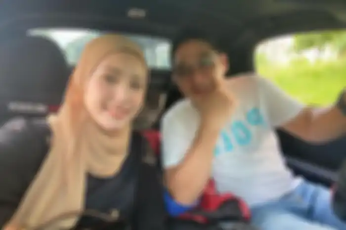 Pasha Ungu dan Adelia Wilhelmina