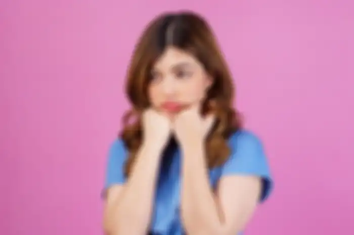 Bagaimana Cara Menghilangkan Dagu Berlipat atau Double Chin?