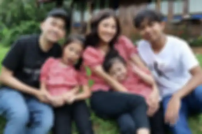 Ruben Onsu dan Keluarga. 