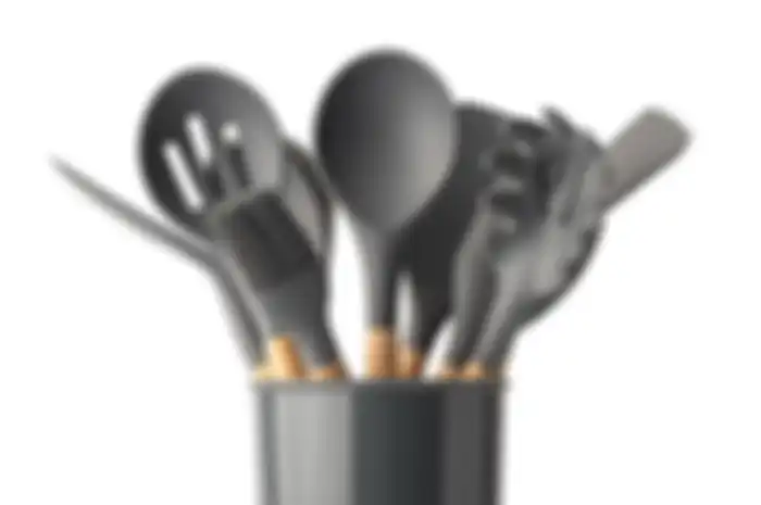 Tips hidup membersihkan peralatan masak berbahan silikon. 
