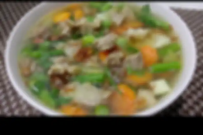 Resep sop daging sapi kuah bening.