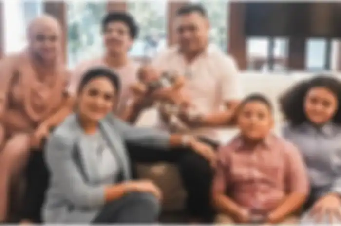 Raul Lemos menyayangi Ameena  