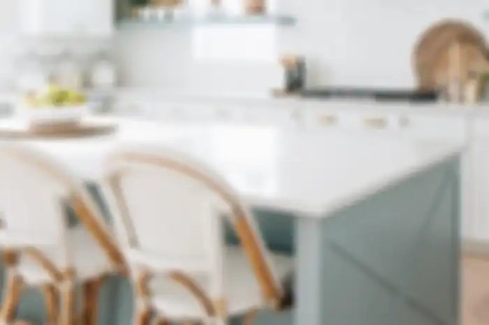 Aplikasikan Gaya Desain Minimalis yang Fungsional di Dapur Kecil Anda!