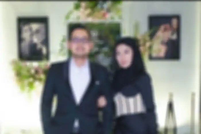 Omzet bisnis skincarenya fantastis, Shandy Purnamasari, istri Juragan99 buka suara soal kabar buruk dilarang produksi hingga ganti rugi Rp37 miliar.