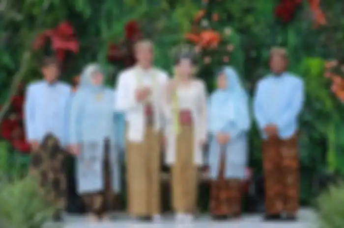 Via Vallen dan Chevra Yolandi resmi menikah