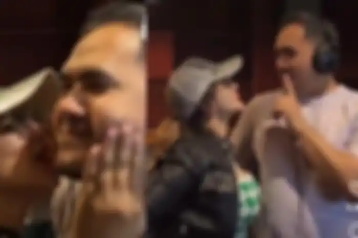 Kemesraan Saipul Jamil dan Barbie Kumalasari