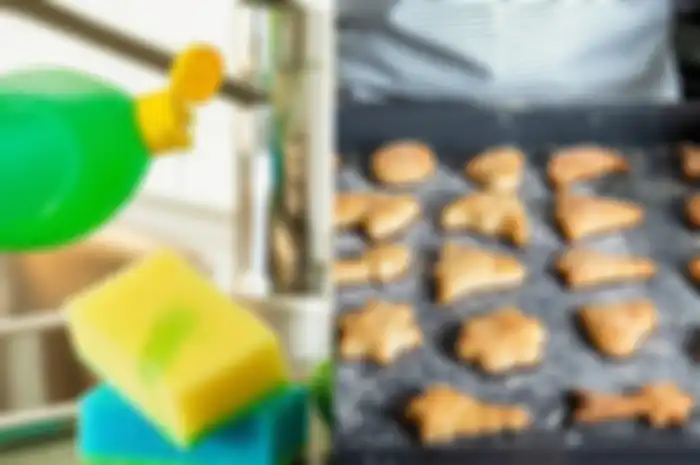 Cuci loyang oven bukan pakai sabun cuci piring tapi pakai air ini
