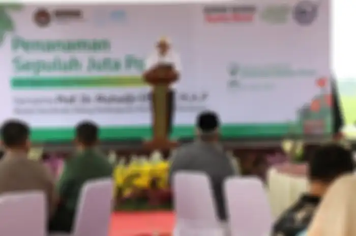 Demi Dukung Green Campus, Rektor UNS Sebut Mahasiswa Baru Bakal Wajib Bawa Bibit Pohon