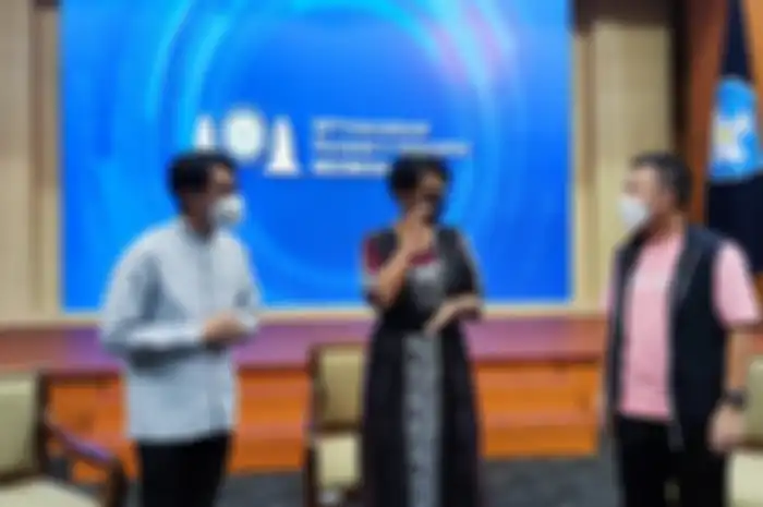 Acara konferensi pers kompetisi International Olympiad in Informatics (IOI) 2022 di kantor Kemendikbudristek, Rabu (20/7).
