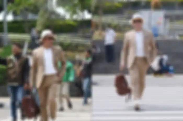 Potret Ridwan Kamil catwalk di Citayam Fashion Show