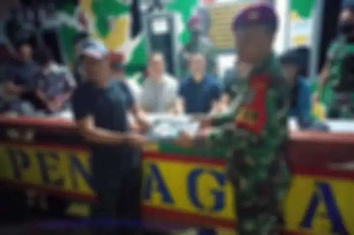 Sebanyak 6 intel asing kepergok marinir TNI AL memotret rahasia negara pakai kamera HP di Kaltara. Ini daftar foto rahasia negara yang dipotret. 