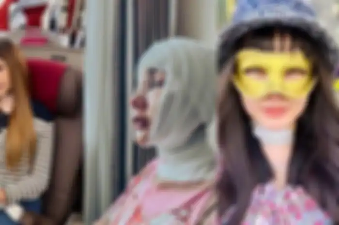 Lucinta Luna Pamer Wajah Baru Usai Operasi. 