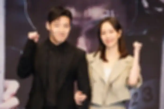 Drama Korea Insider Kang Ha Neul dan Lee Yoo Young