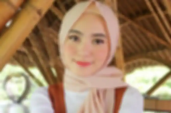 Biodata artis Vivi Novika, atlet e-Sport