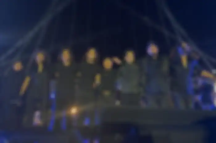 Tampil full team, Ari Lasso, Once Mekel, Virzha, dan Marcello Tahitoe nyanyikan lagu 'Separuh Nafas'.