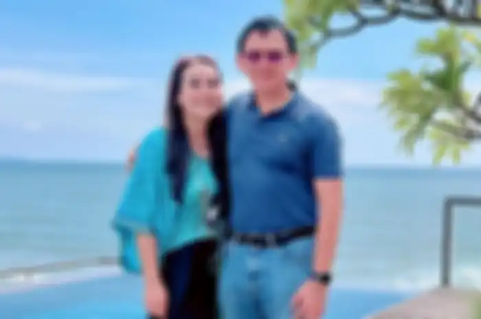 Puput Nastiti Devi ternyata harus korbankan 3 hal ini demi jadi istri Ahok. 