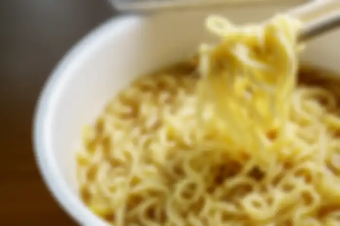 Harga mie instan naik dalam waktu dekat