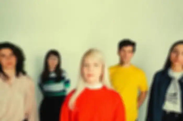Alvvays merilis dua single baru dari album Blue Rev, ‘Very Online Guy’ dan ‘Bellinda Says’
