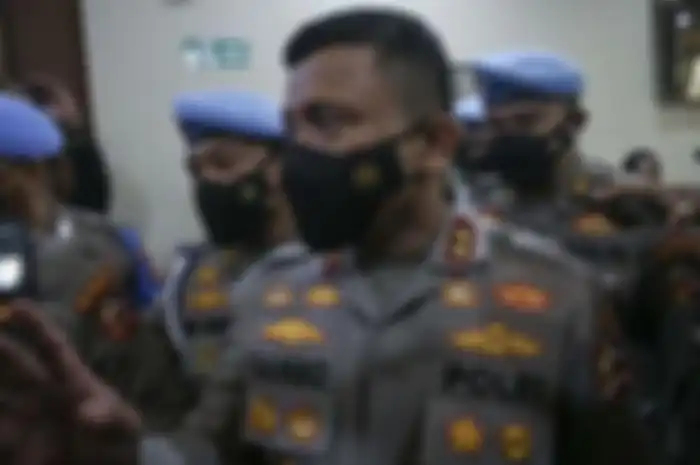 Anak buah Ferdy Sambo di Divisi Propam akhirnya mengaku ambil CCTV di TKP penembakan Brigadir J. Foto eks Kadiv Propam muncul.