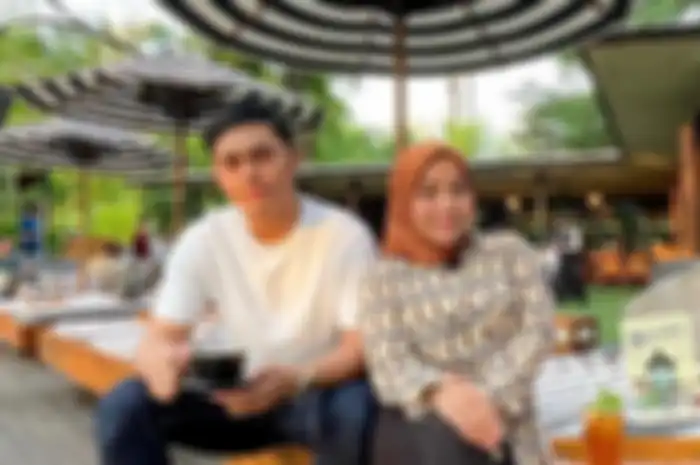Muzdalifah dan Fadel Islami